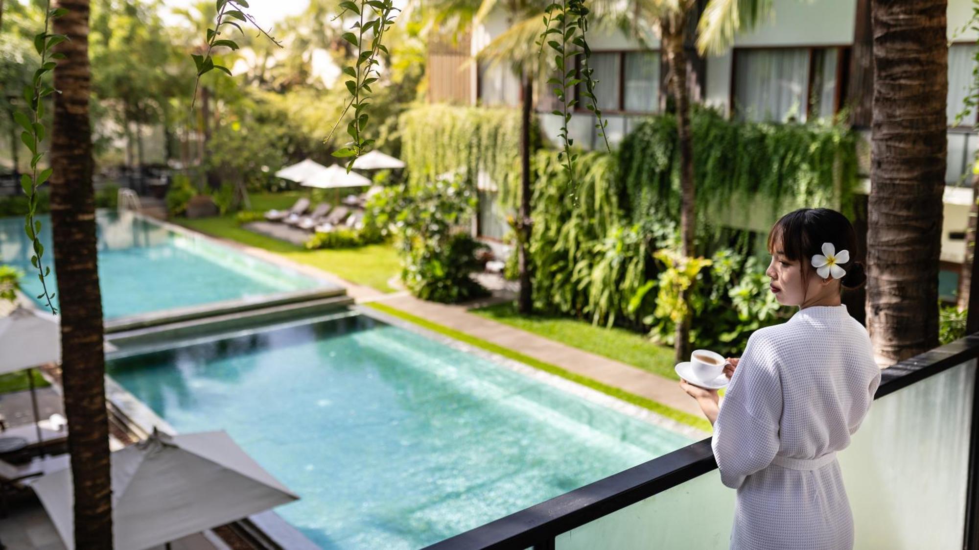 Shintana Saya La Maison Siem Reap Esterno foto A guest at the hotel